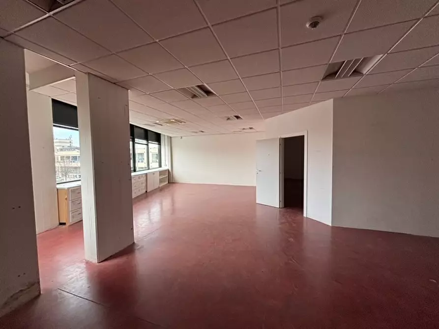 Immagine 17 di Laboratorio in affitto  in VIA DEI CADOLINGI a Scandicci