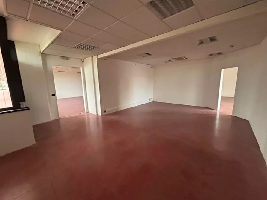 Immagine 20 di Laboratorio in affitto  in VIA DEI CADOLINGI a Scandicci