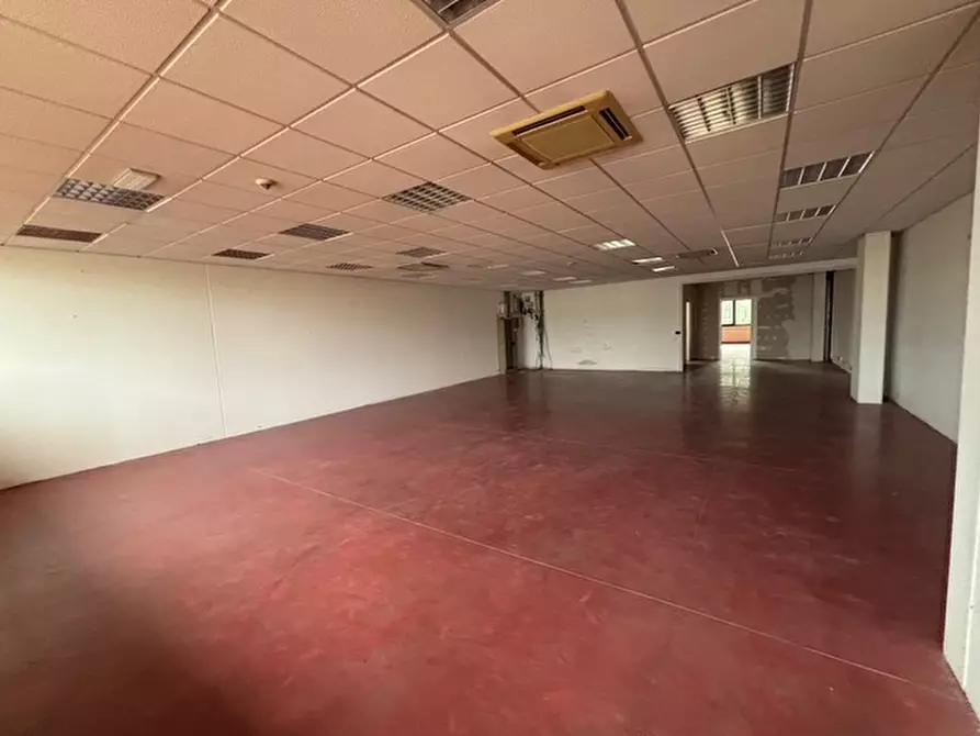 Immagine 22 di Laboratorio in affitto  in VIA DEI CADOLINGI a Scandicci