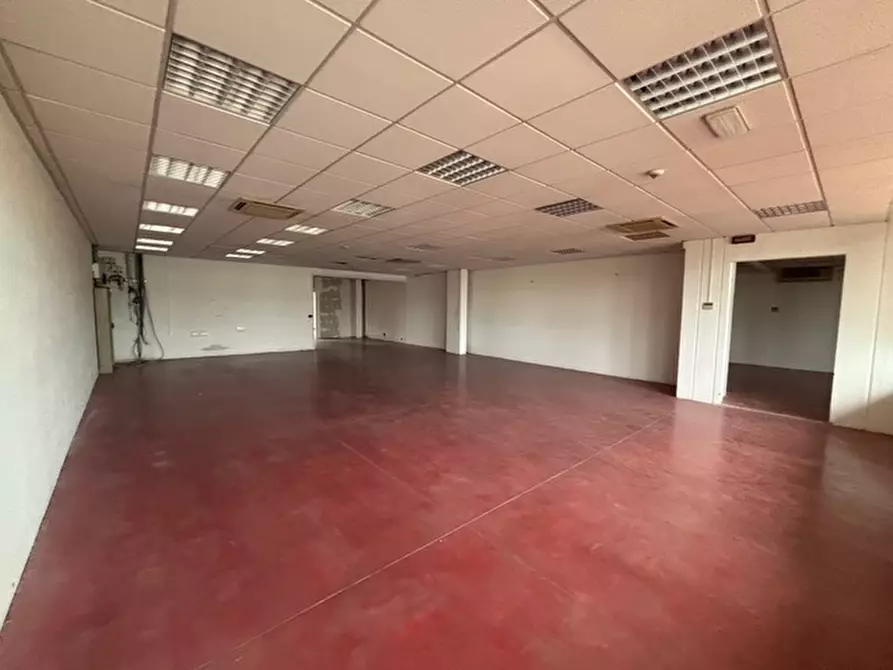 Immagine 23 di Laboratorio in affitto  in VIA DEI CADOLINGI a Scandicci