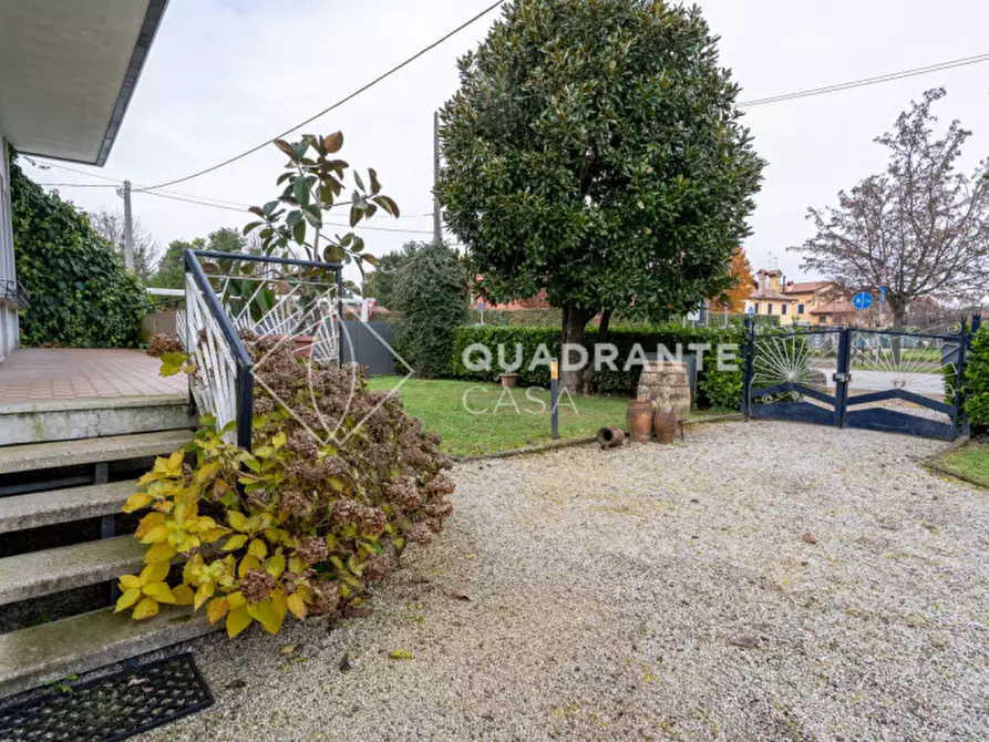 Immagine 6 di Villa in vendita  in Via Caposeda a Montegrotto Terme