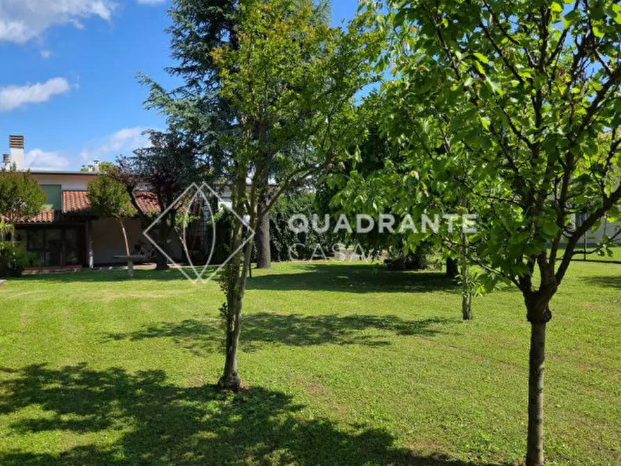 Immagine 45 di Villa in vendita  in Via Caposeda a Montegrotto Terme