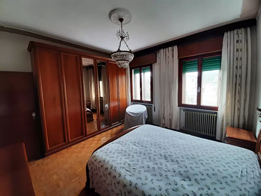 Immagine 10 di Appartamento in vendita  in Via Marmolada a Mira