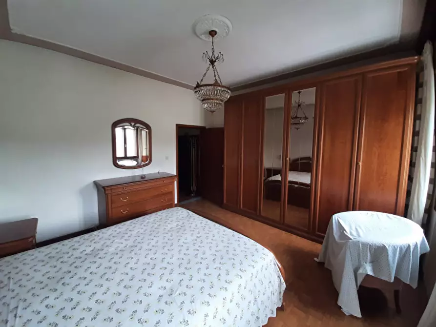 Immagine 11 di Appartamento in vendita  in Via Marmolada a Mira