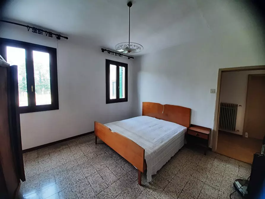 Immagine 25 di Appartamento in vendita  in Via Marmolada a Mira