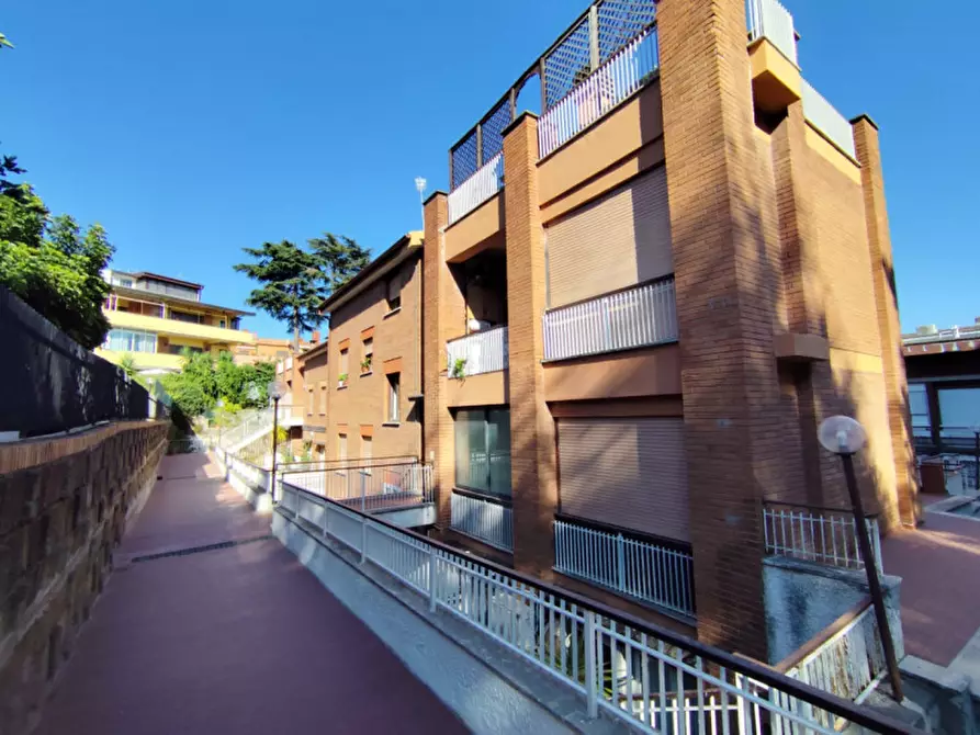 Immagine 1 di Appartamento in vendita  in Via Ernesto Basile 77 a Roma