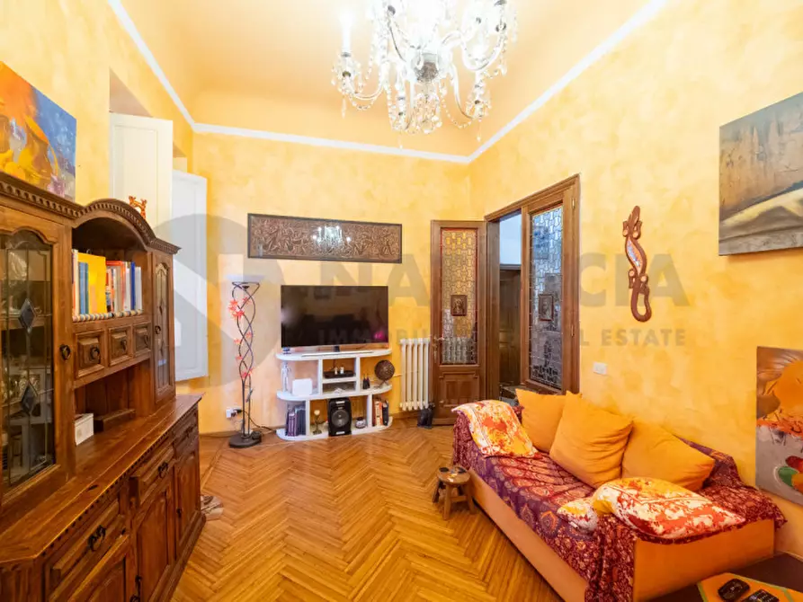 Immagine 3 di Villa in vendita  in VIA GIOVANNI BOCCACCIO a Firenze