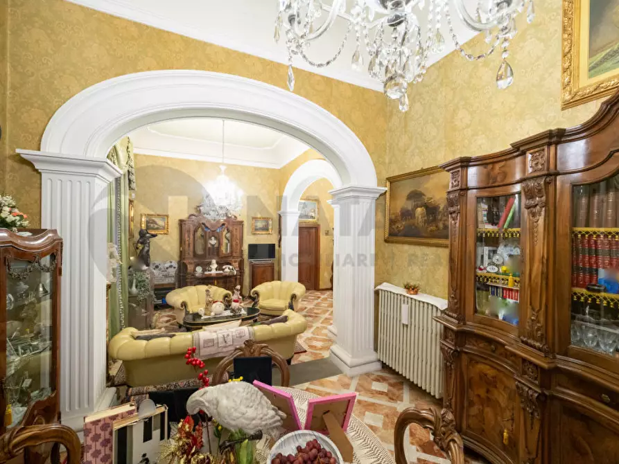 Immagine 23 di Villa in vendita  in VIA GIOVANNI BOCCACCIO a Firenze
