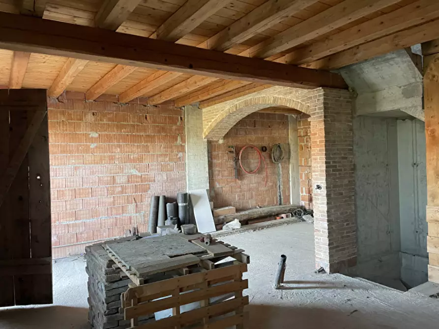 Immagine 9 di Casa quadrifamiliare in vendita  in VIA ROSSINI a Asolo