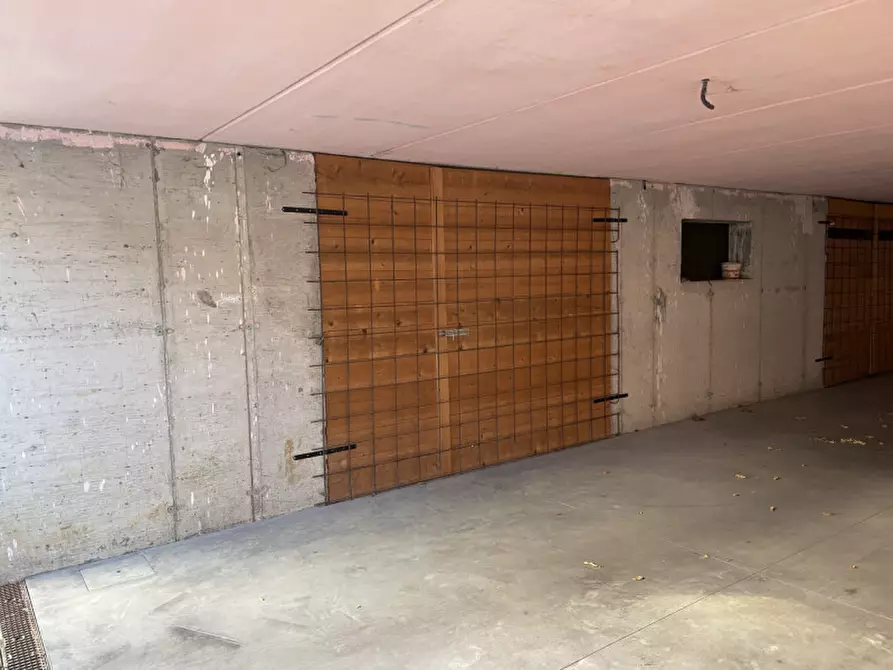 Immagine 22 di Casa quadrifamiliare in vendita  in VIA ROSSINI a Asolo