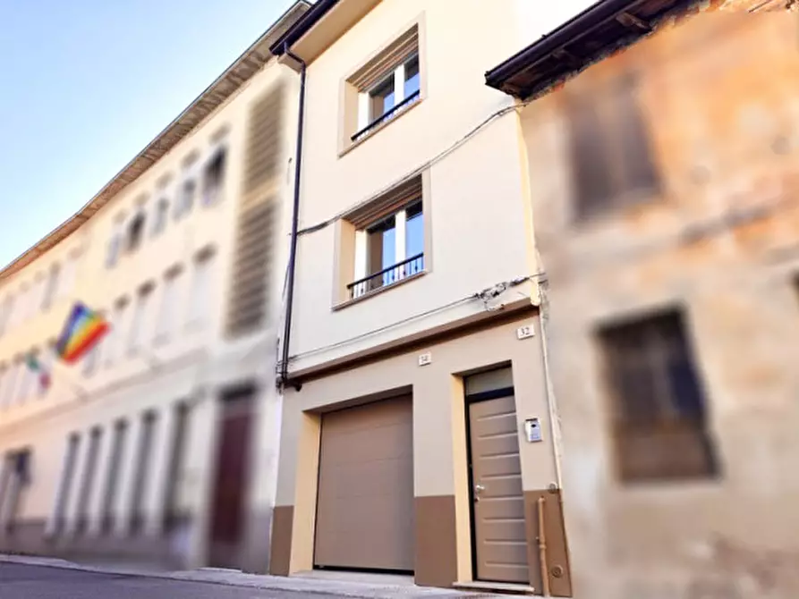 Immagine 2 di Appartamento in vendita  a Fiorenzuola D'arda