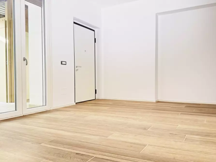 Immagine 13 di Appartamento in vendita  a Fiorenzuola D'arda