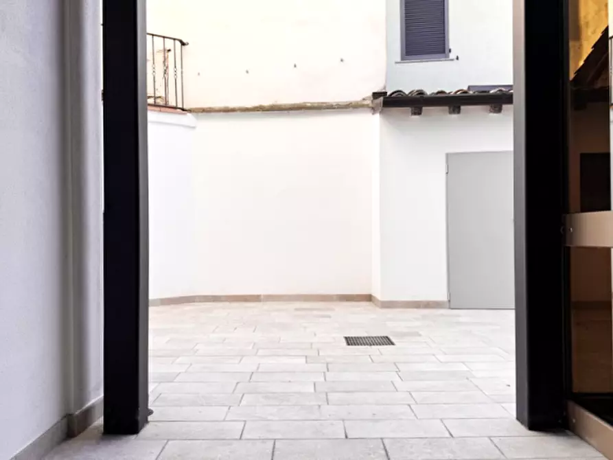 Immagine 5 di Appartamento in vendita  a Fiorenzuola D'arda