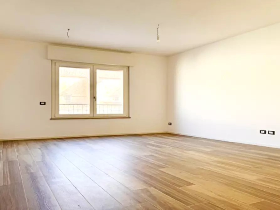 Immagine 10 di Appartamento in vendita  a Fiorenzuola D'arda