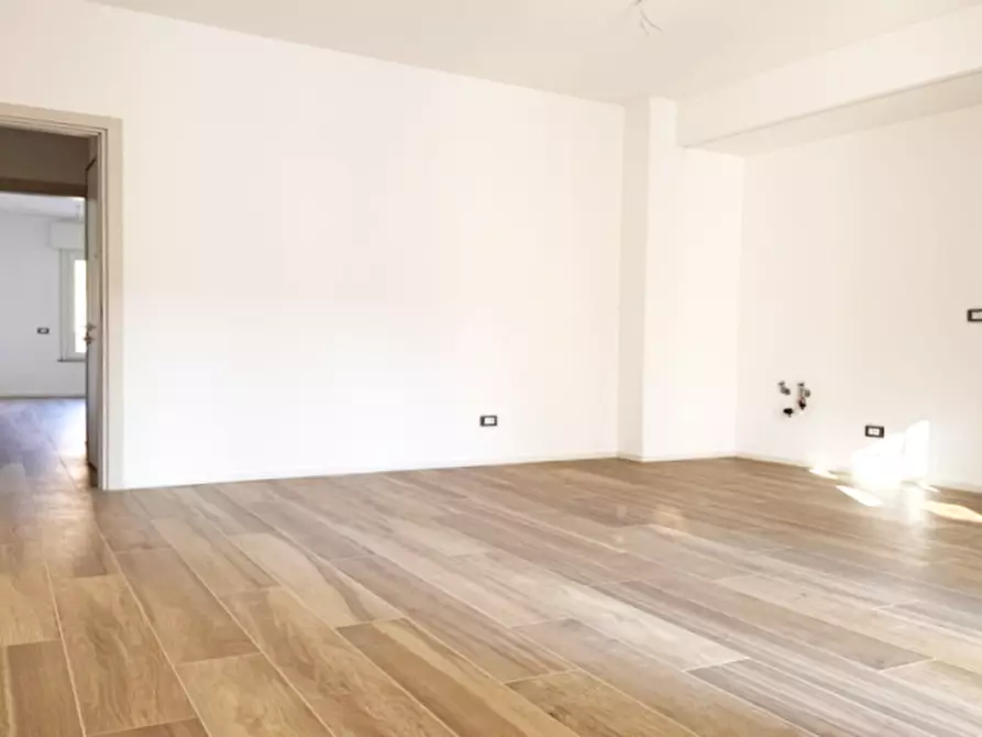 Immagine 14 di Appartamento in vendita  a Fiorenzuola D'arda