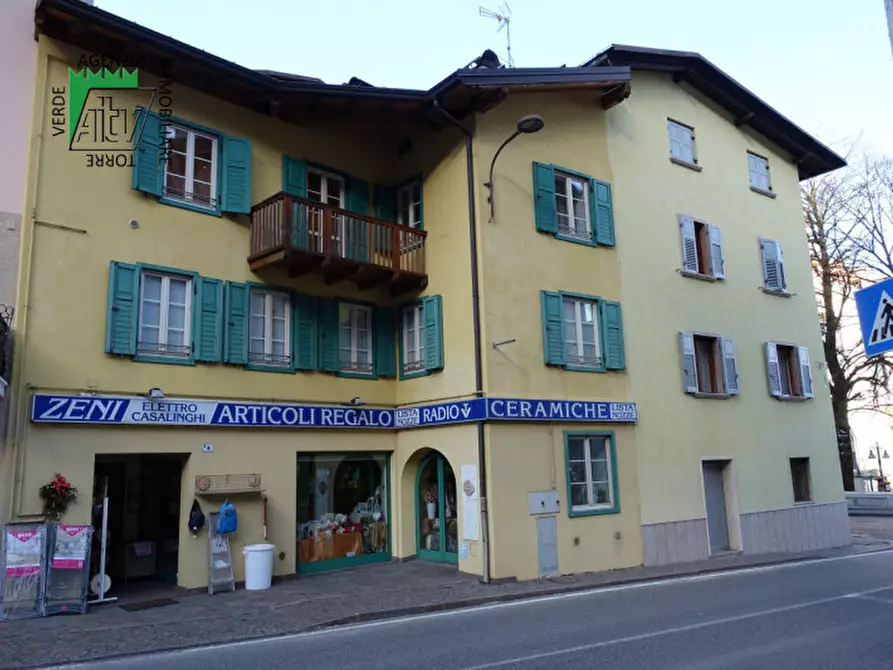 Immagine 2 di Negozio in vendita  in Spormaggiore, via Trento a Spormaggiore