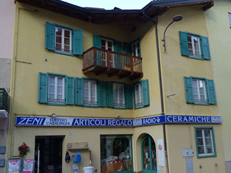 Immagine 3 di Negozio in vendita  in Spormaggiore, via Trento a Spormaggiore