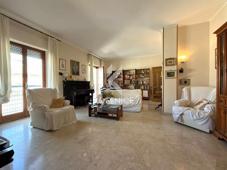 Immagine 2 di Appartamento in vendita  in viale dei lecci,57 a Martina Franca