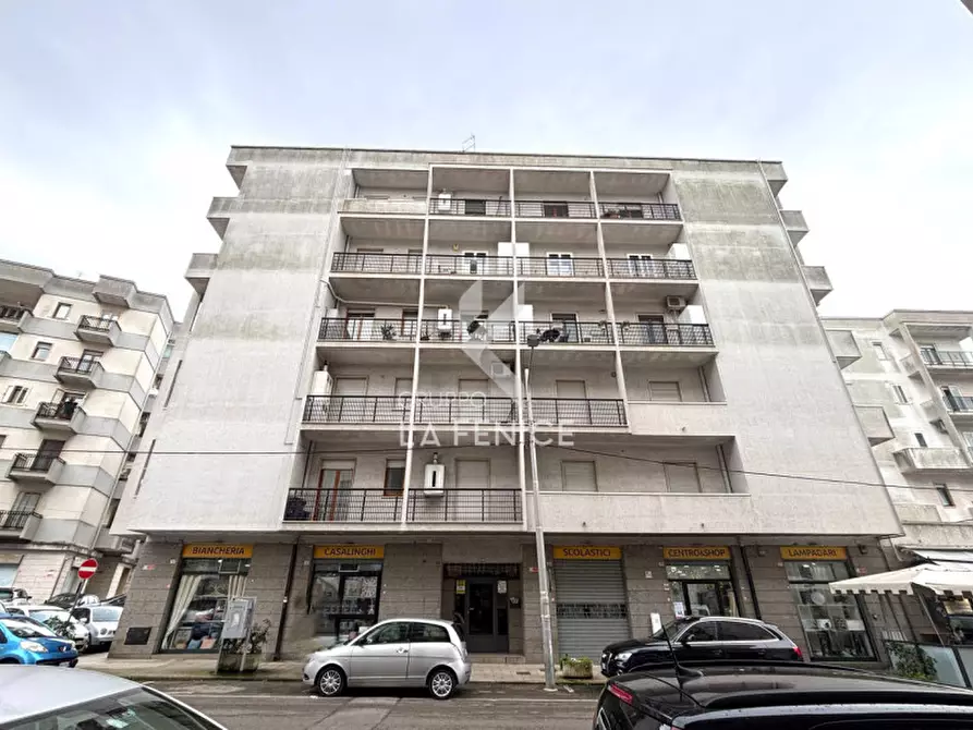 Immagine 4 di Appartamento in vendita  in viale dei lecci,57 a Martina Franca
