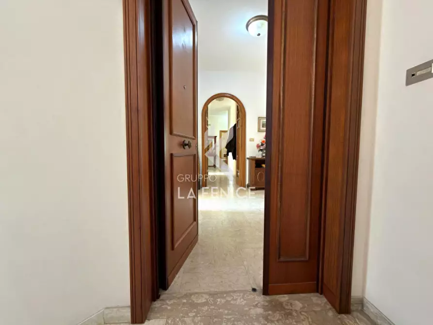 Immagine 6 di Appartamento in vendita  in viale dei lecci,57 a Martina Franca