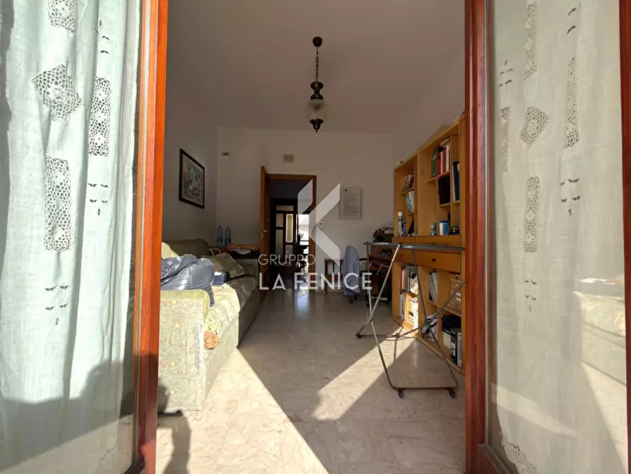 Immagine 15 di Appartamento in vendita  in viale dei lecci,57 a Martina Franca