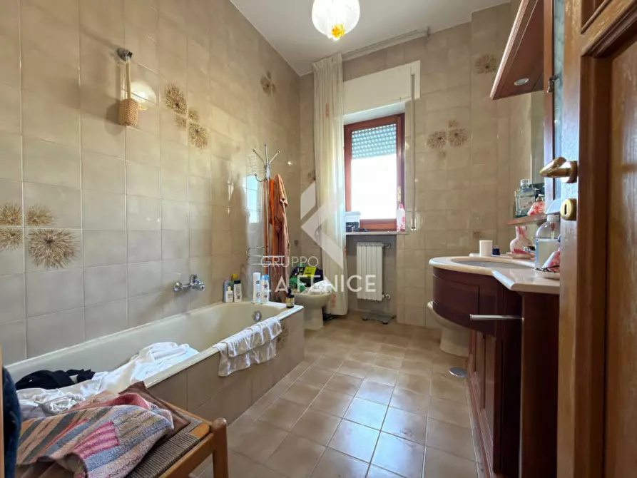 Immagine 24 di Appartamento in vendita  in viale dei lecci,57 a Martina Franca