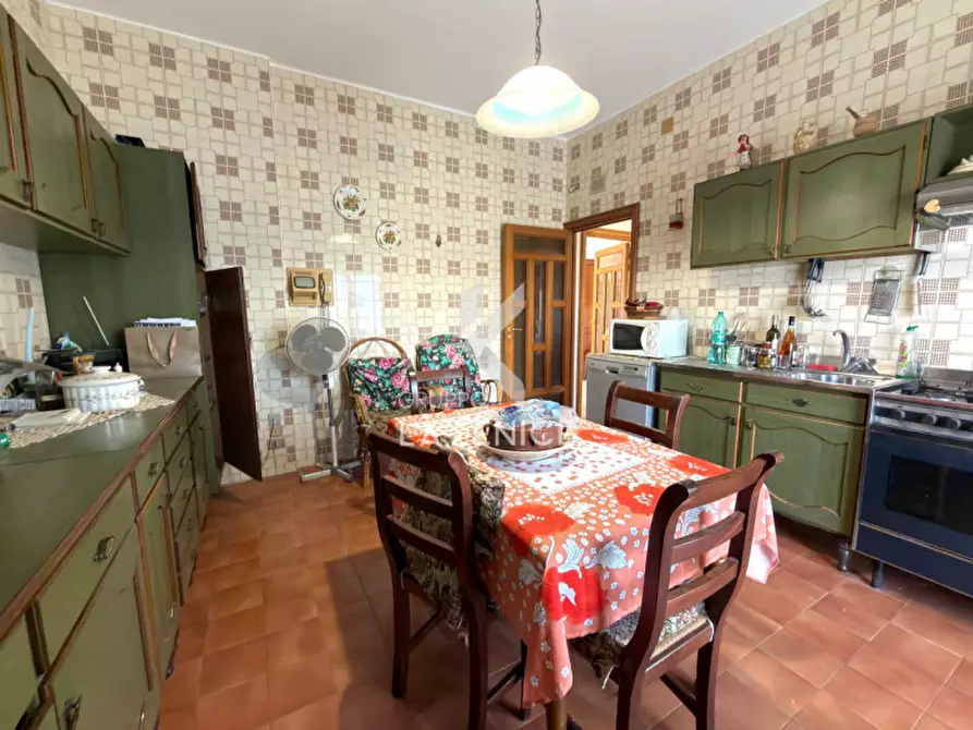 Immagine 27 di Appartamento in vendita  in viale dei lecci,57 a Martina Franca