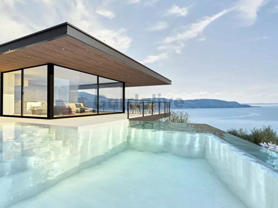 Immagine 8 di Terreno in vendita  in Via Sassello a Toscolano-Maderno