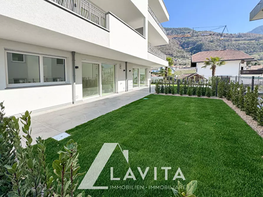 Immagine 2 di Appartamento in vendita  in via delle querce a Montagna .Montan.