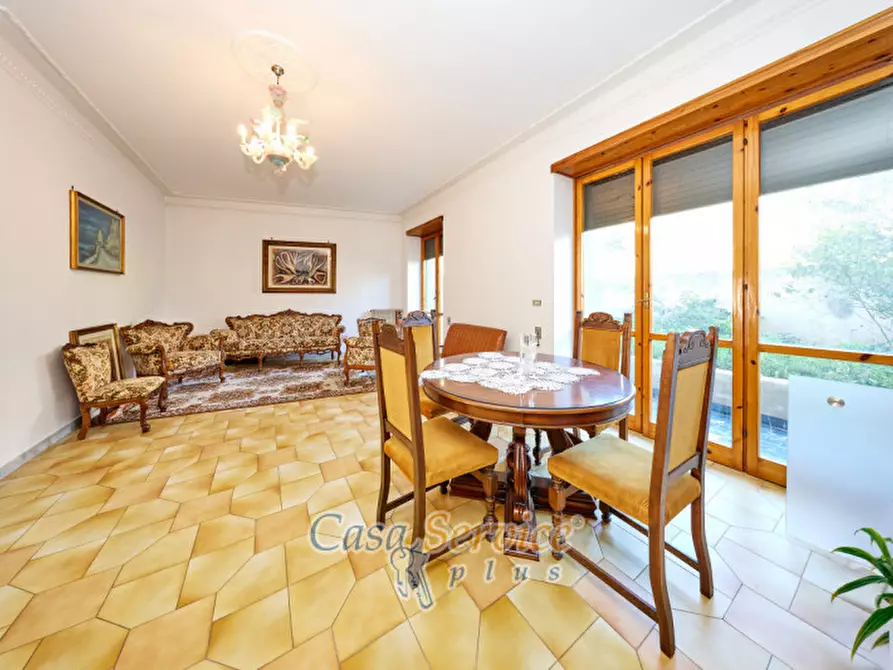 Immagine 1 di Appartamento in vendita  in Via Imperia a Matino