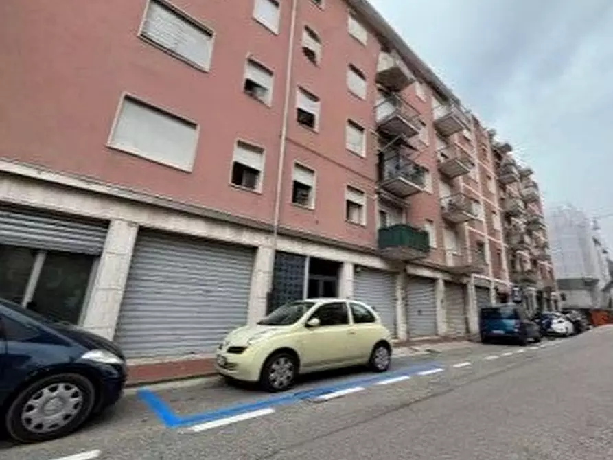 Immagine 1 di Appartamento in vendita  in Via Napoli, 21 a Venezia