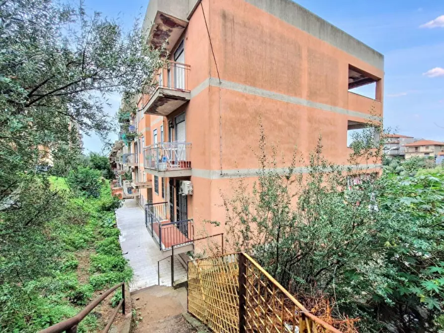 Immagine 7 di Villa in vendita  in Loc. Fonte Vivola - Via delle Ginestre, N. 18 a Sutri