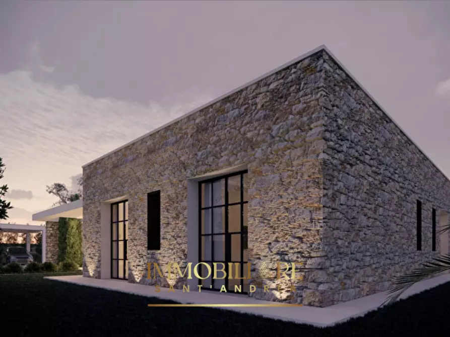 Immagine 13 di Villa in vendita  in Via Rapolla a Lecce