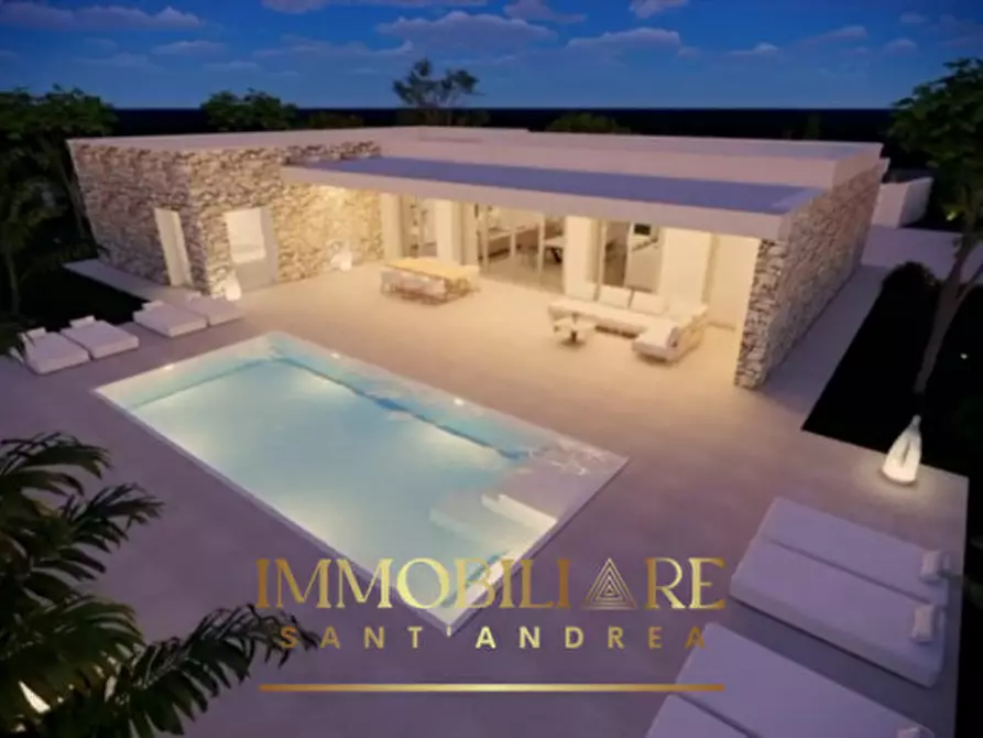 Immagine 22 di Villa in vendita  in Via Rapolla a Lecce