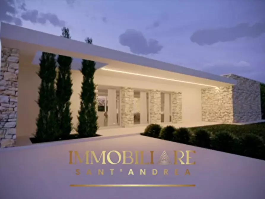 Immagine 23 di Villa in vendita  in Via Rapolla a Lecce