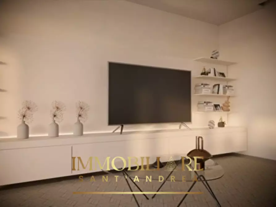 Immagine 28 di Villa in vendita  in Via Rapolla a Lecce