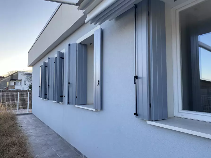 Immagine 10 di Appartamento in vendita  in via cona a Correzzola