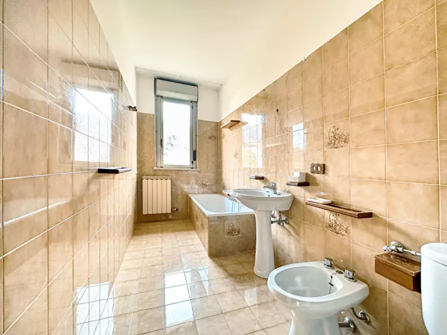 Immagine 11 di Appartamento in vendita  in VIA ARGENTI 1/B a Borgosesia