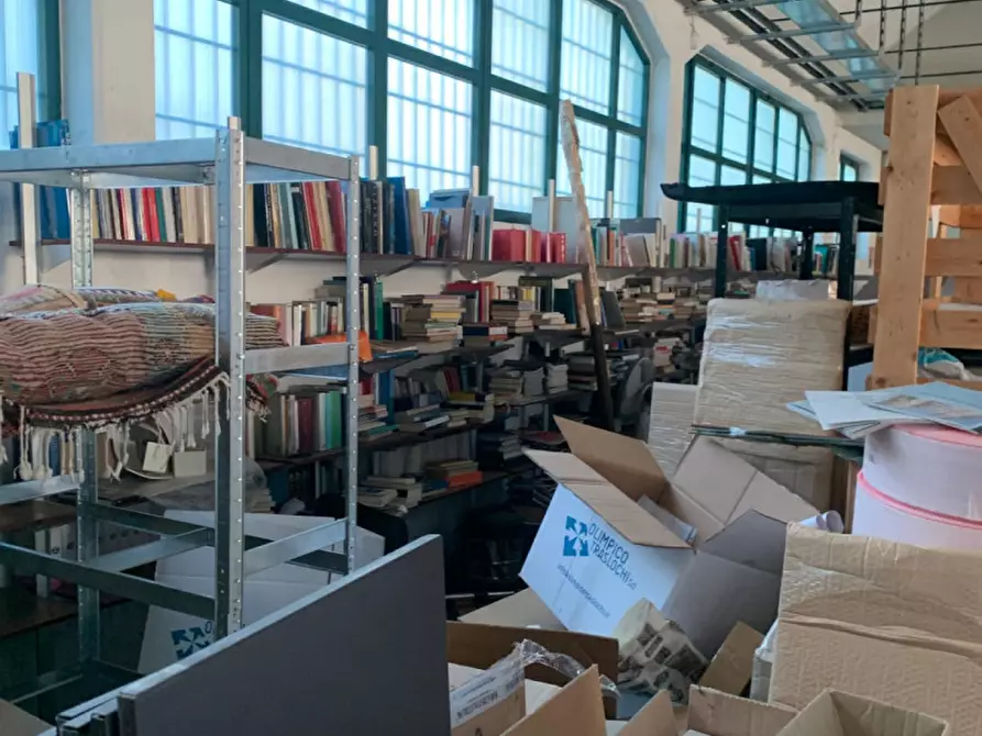 Immagine 5 di Laboratorio in vendita  in via dell'Artigianato a Vicenza