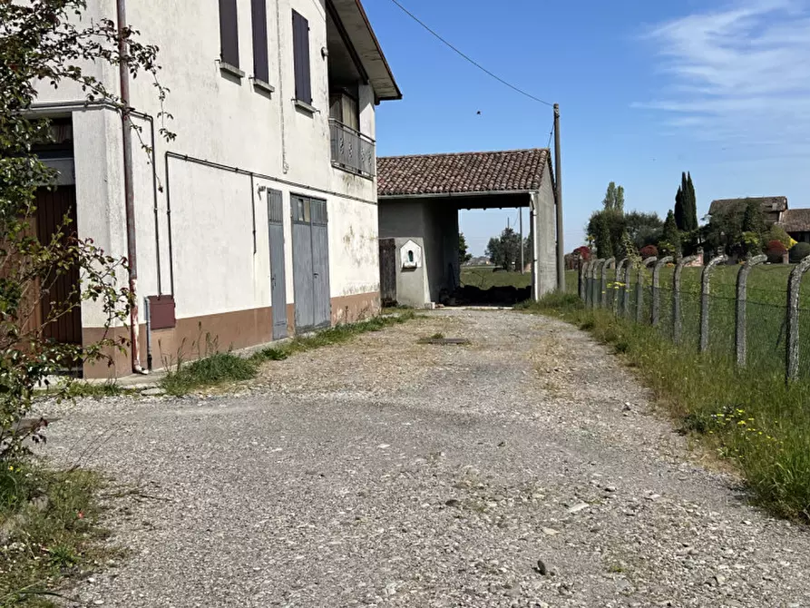 Immagine 3 di Appartamento in vendita  in SP 50 a San Secondo Parmense