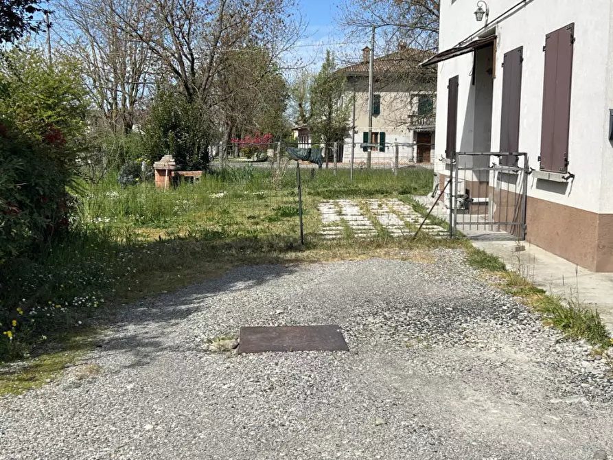 Immagine 5 di Appartamento in vendita  in SP 50 a San Secondo Parmense