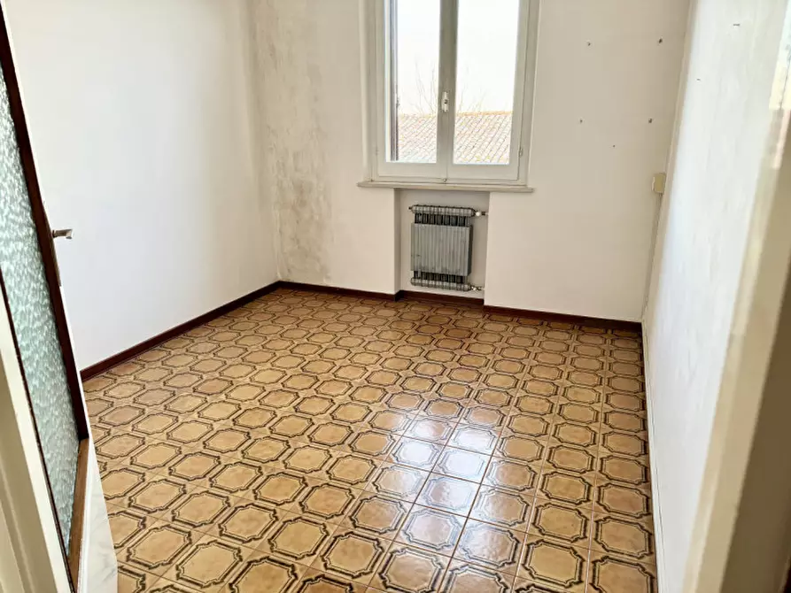 Immagine 16 di Appartamento in vendita  in SP 50 a San Secondo Parmense