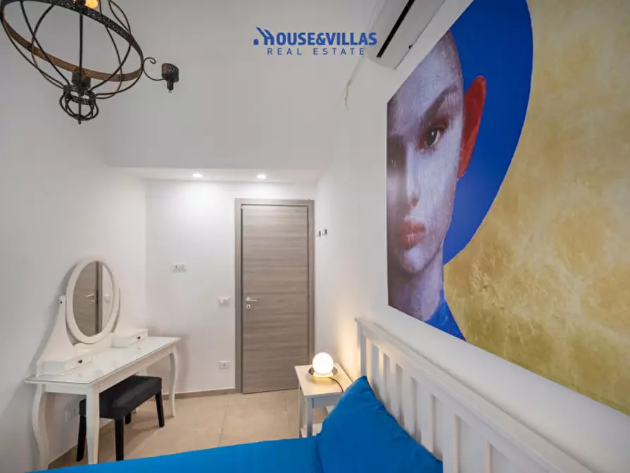 Immagine 8 di Appartamento in vendita  in via cavour a Noto