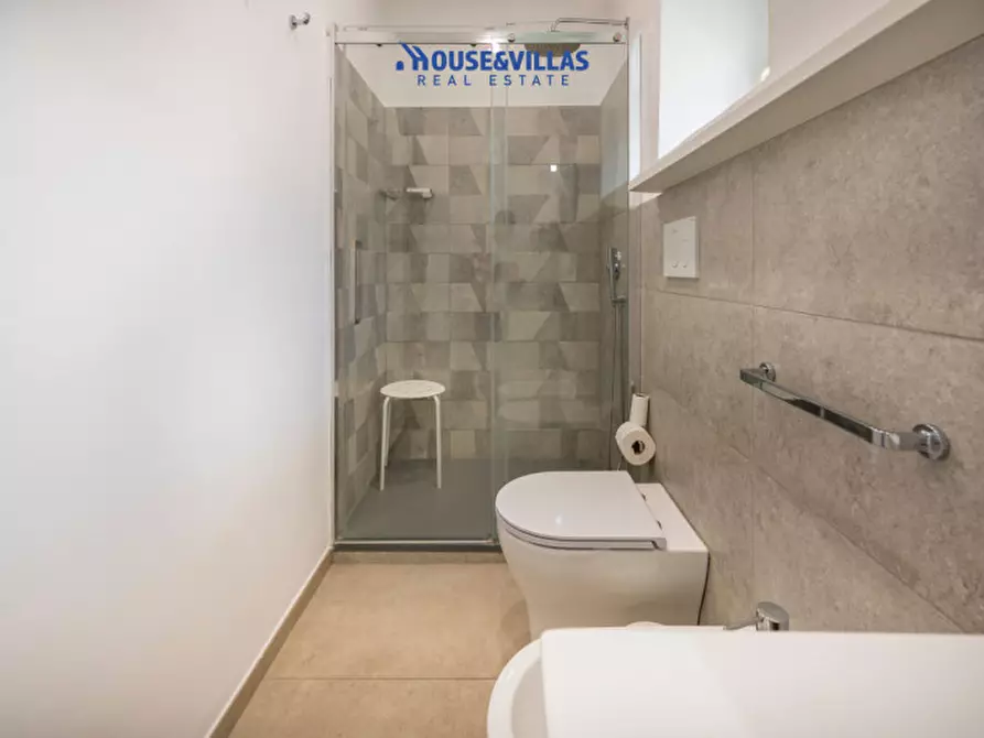 Immagine 15 di Appartamento in vendita  in via cavour a Noto