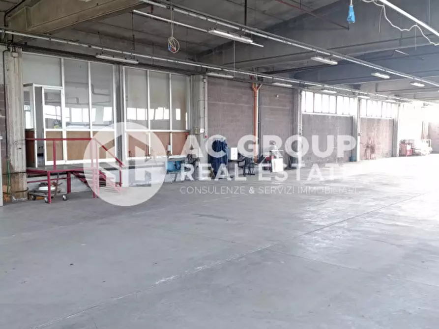 Immagine 4 di Capannone industriale in vendita  in Via Piave a Saronno