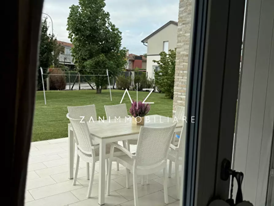 Immagine 3 di Casa indipendente in vendita  in Via Pagnana a Castelfranco Veneto