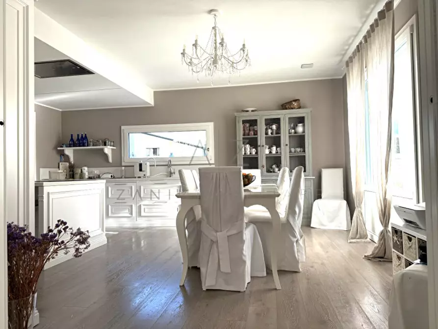 Immagine 4 di Casa indipendente in vendita  in Via Pagnana a Castelfranco Veneto