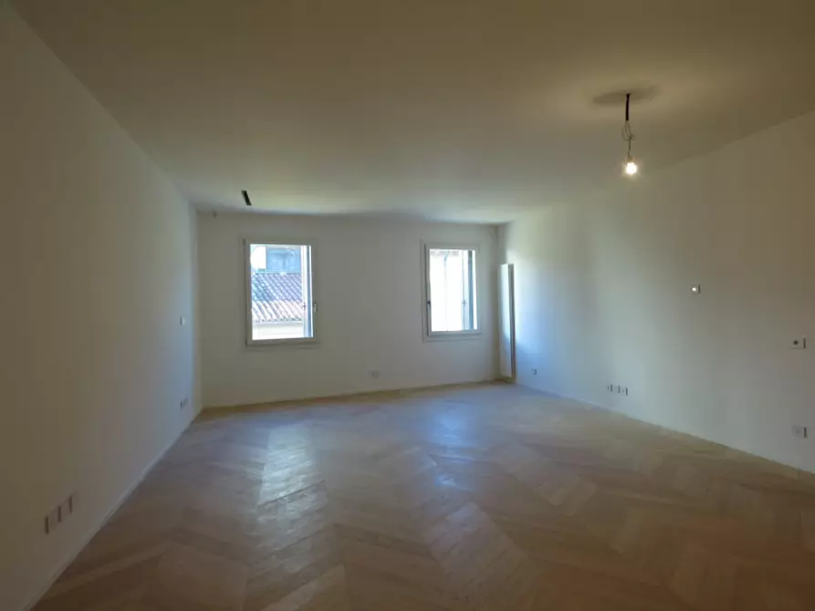 Immagine 3 di Appartamento in vendita  a Padova