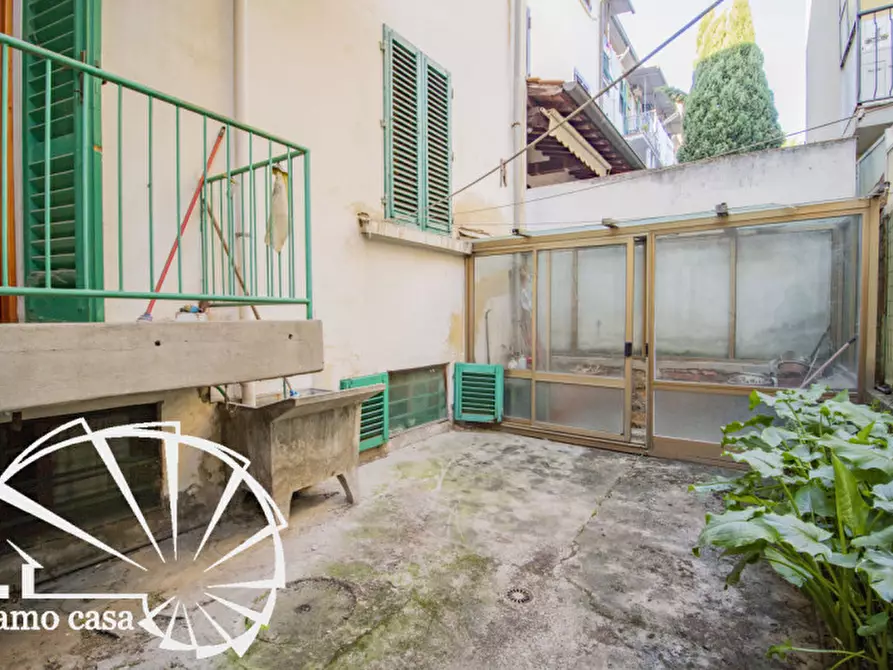 Immagine 7 di Casa indipendente in vendita  a Prato