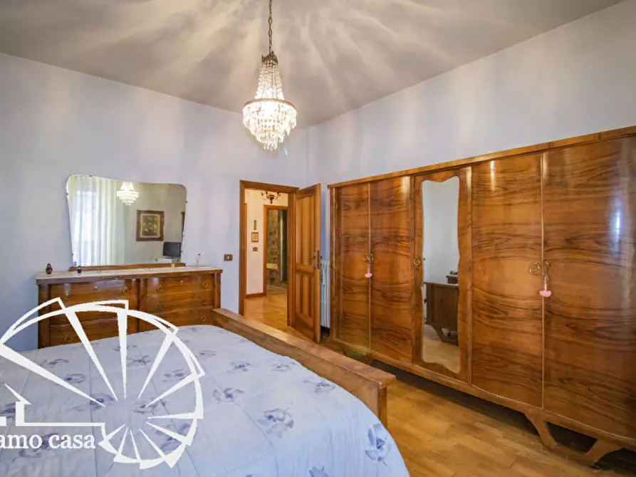 Immagine 14 di Casa indipendente in vendita  a Prato